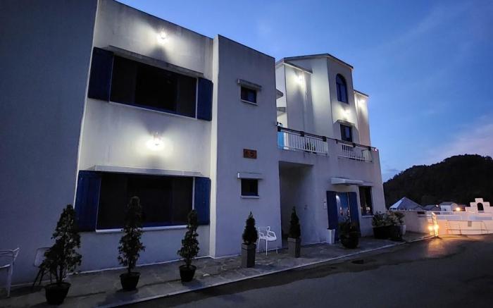 Damyang Santorini Pension 5dong