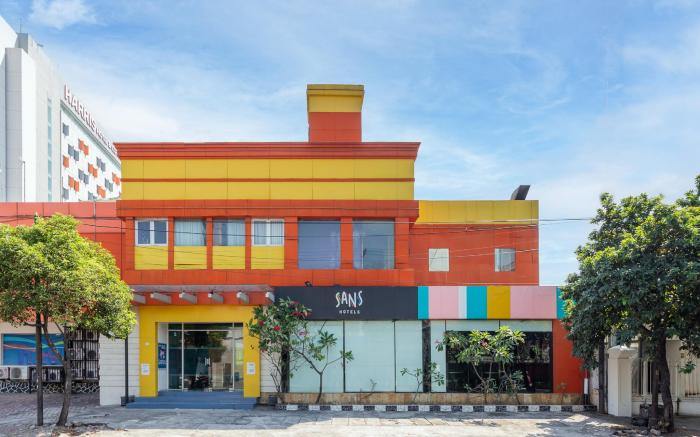 Sans Hotel International Surabaya