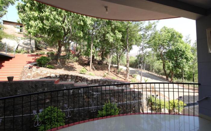 The Greenwood Resort Chikmagalur - Escape to Tranquil Mountain Views