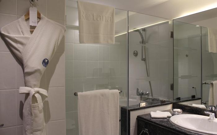 Al Maha Arjaan Hotel Apartment by Rotana