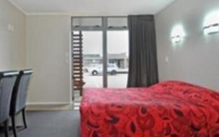 Aspree Motor Inn