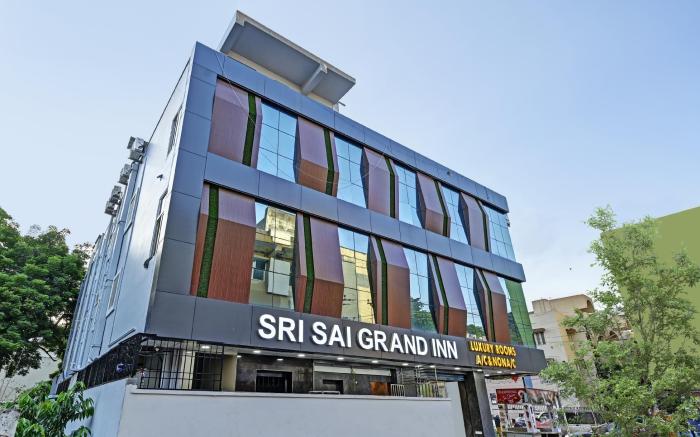 Itsy Hotels Sri Sai Grand Inn