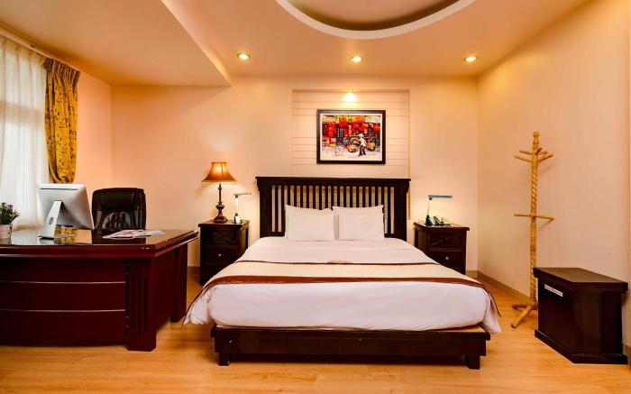 Vien Dong 2 Hotel- Phu My Hung