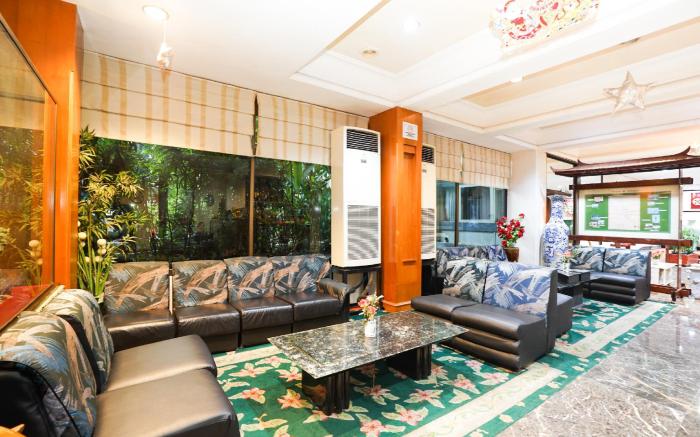 New Grand Park Hotel
