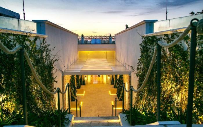 Villa ascosa