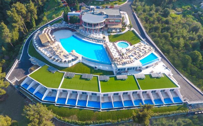 Alia Palace Hotel & Villas