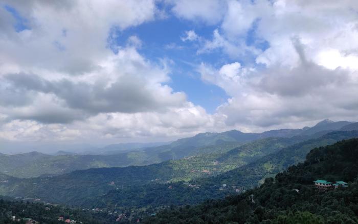 Jujurana Homestay-Valley Views, Shoghi