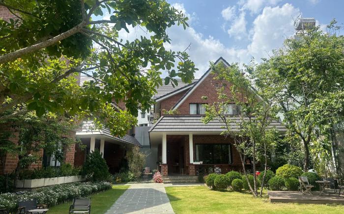 Hoang Loc Villa Hotel