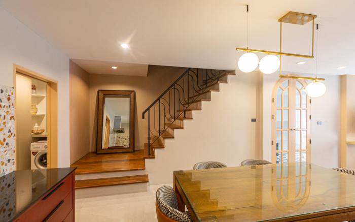 Cozy Beach House in Patong, 3 BDRM with rooftop