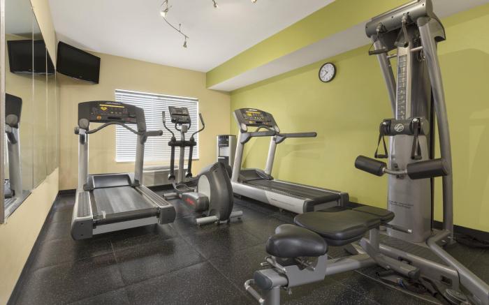 Country Inn & Suites by Radisson, Omaha Airport, IA