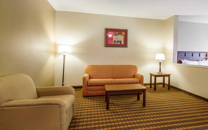 Comfort Suites Montgomery East Monticello Dr