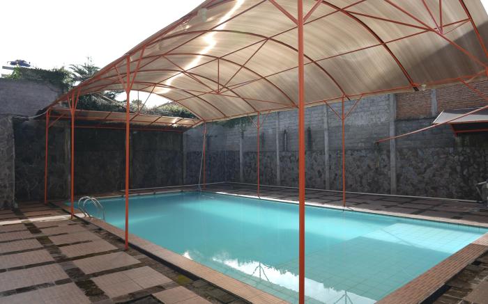 Villa Besar 700m2 untuk keluarga besar