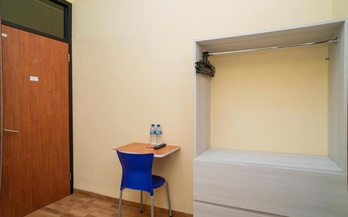 RedDoorz Syariah near Jembatan Merah Plaza
