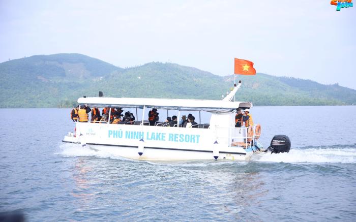 PHU NINH LAKE  RESORT & SPA ECOTOURISM 