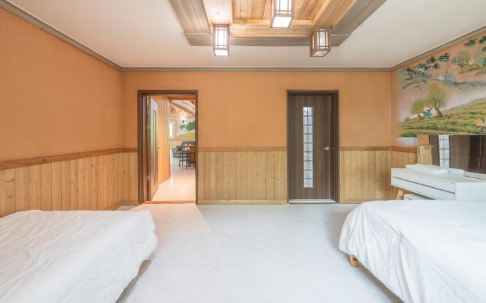 Ganghwa Gichayeohaeng Pension