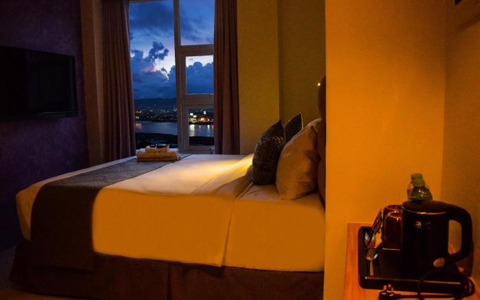 Sempre Premier Inn Mactan Airport Hotel