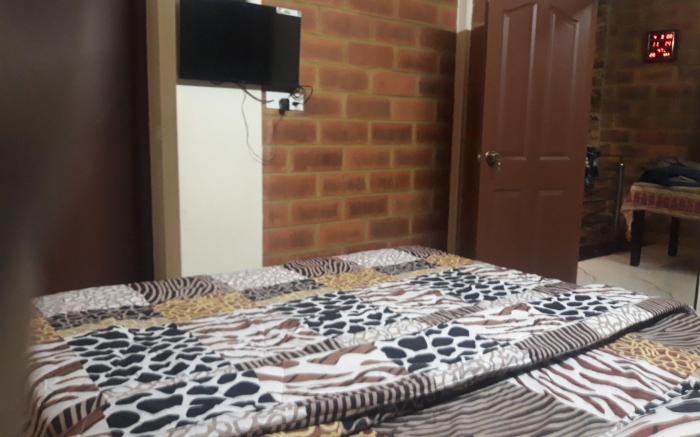 DELUX ROOMS IN HSR BLR 