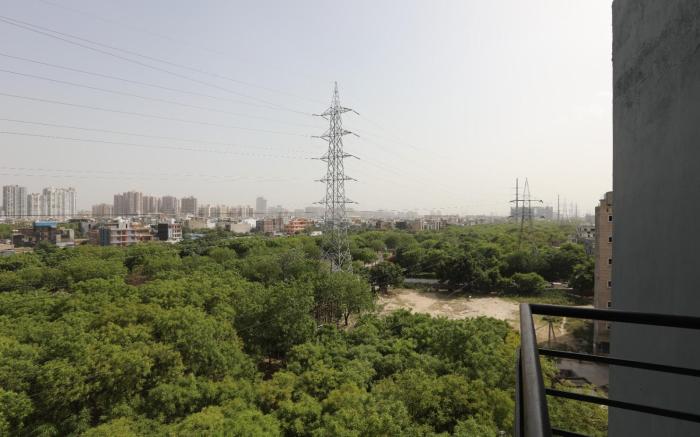 Hotel Noida Grand
