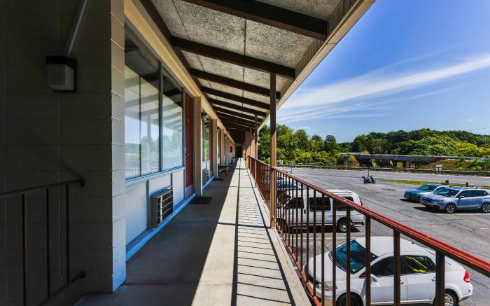 Edyn Hotel By Townhouse Wytheville US 52