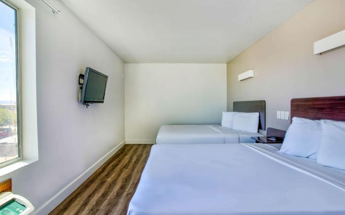 Motel 6 Hesperia, CA - West Main Street - I-15