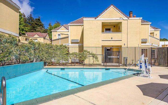 Quality Inn & Suites Capitola By the Sea