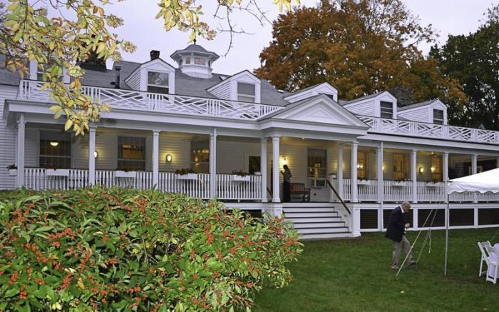 Captain Stannard House Bed and Breakfast Country Inn