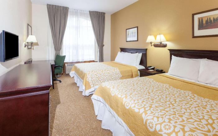 Days Inn & Suites by Wyndham Tucker/Northlake