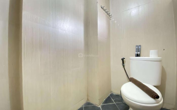 Studio Furnished Gateway Ahmad Yani By Travelio