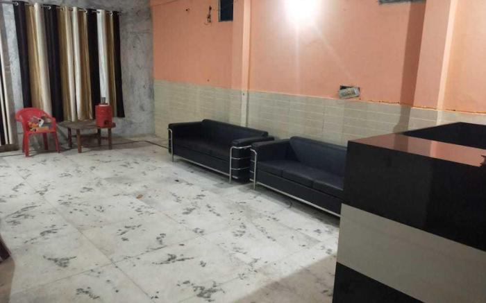 Hotel O Mayank Hotel & Meeting Hall