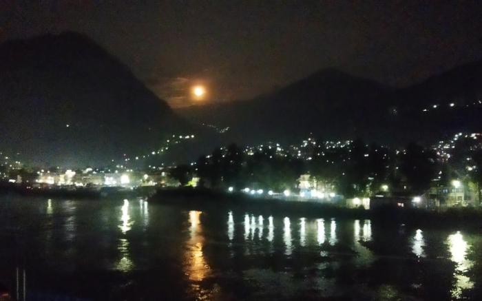 Hotel lake View Paradise 