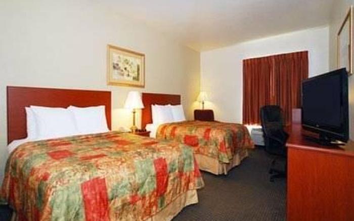Quality Inn Parsons North