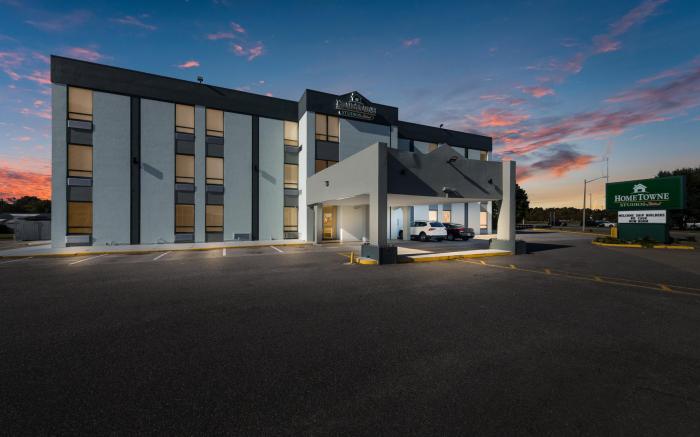 HomeTowne Studios Newport News – Hampton West