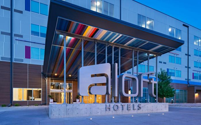 Aloft Omaha West