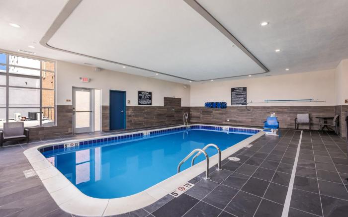 Four Points by Sheraton Elkhart
