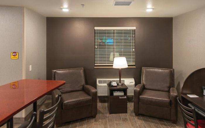 My Place Hotel Hurricane