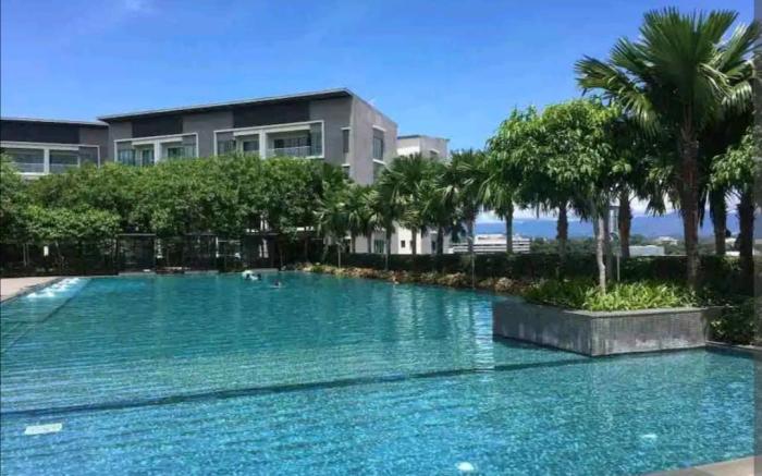 IMAGO Mall- 2 Bedrooms (FREE Parking) 8+1 PAX (EF)