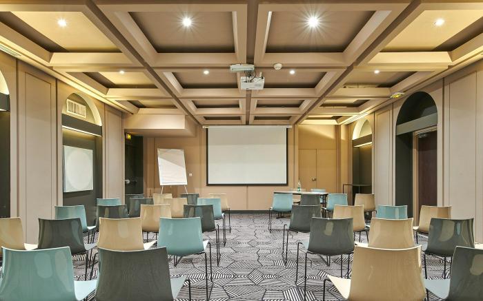 Hotel Provinces Opera