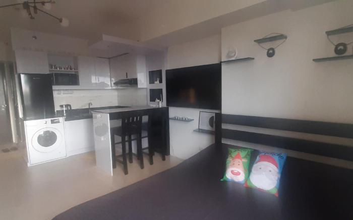 Serin West studio with Wifi@Netflix @ 308 