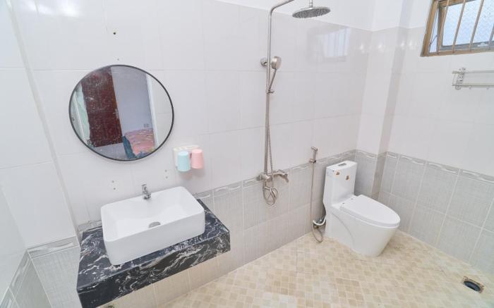 Ngôi nhà hoa hồng