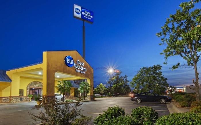 Best Western Inn and Suites