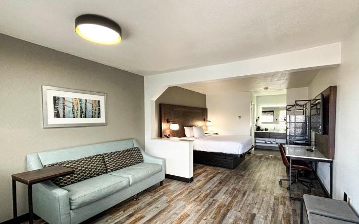 Studio 6 Suites Richland, MS / Jackson