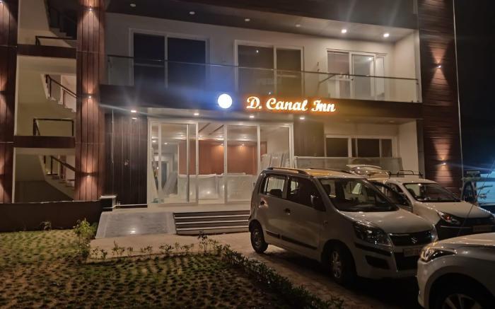 D Canal Inn