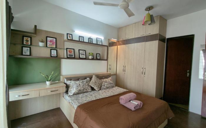 Staeg Skyline View 3BHK 1404