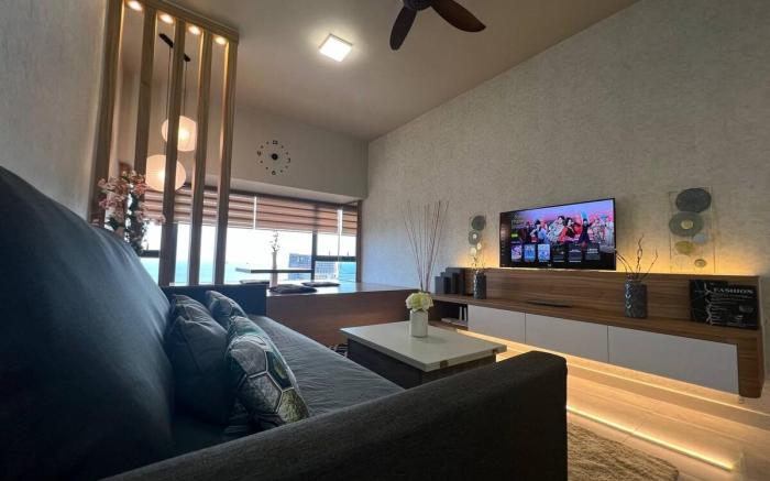 ATTIC Full Seaview Zen Family Suites [TV BOX] #58
