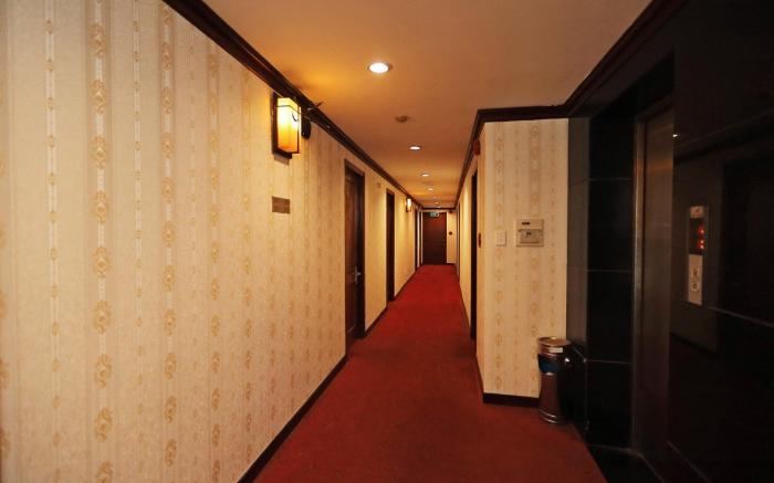 Dong Kinh Hotel