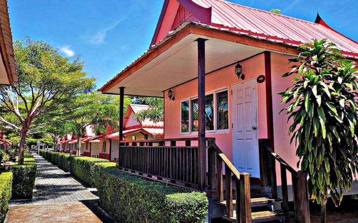 Phi Phi Ba Kao Bay Resort