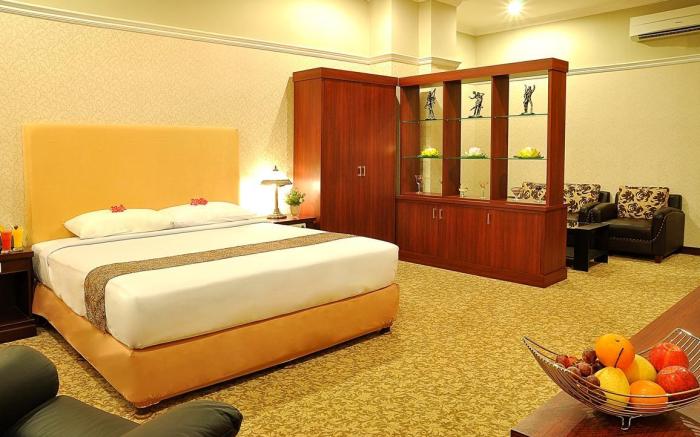 Grand Tryas Hotel