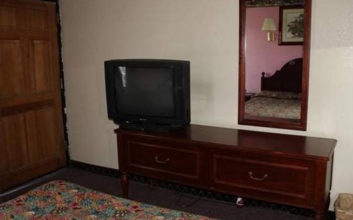 Sunshine Motel