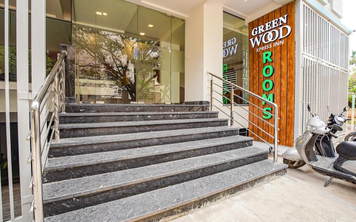 FabHotel Greenwood Xpress Inn - Nr. Manipal Hospital
