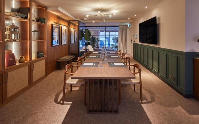 Via Sants Hotel Barcelona, Tapestry Collection by Hilton